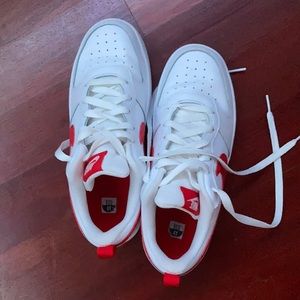 Red Air Force Nike